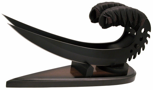 9" Black Handled Dual Claw Set With Wooden Display